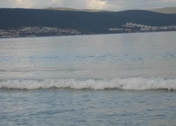 Le Summer Breeze Apartment Sunny Beach